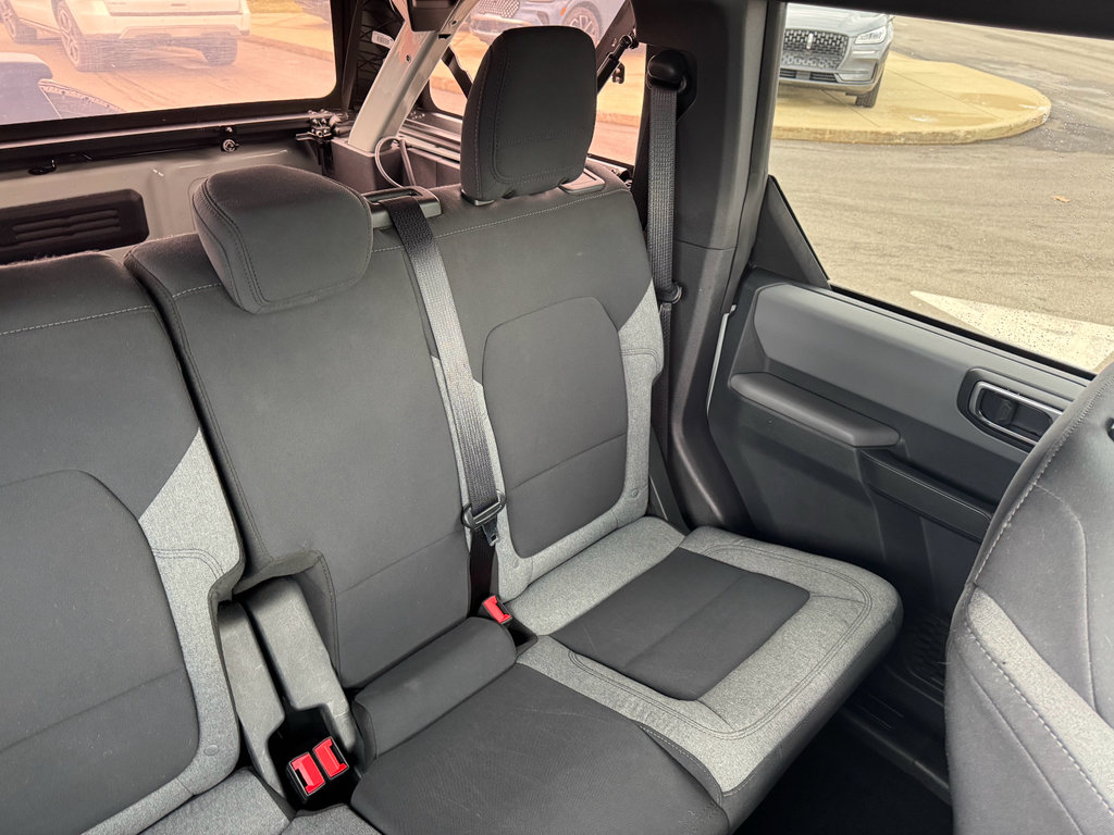 Used 2023 Ford Bronco Big Bend image 16