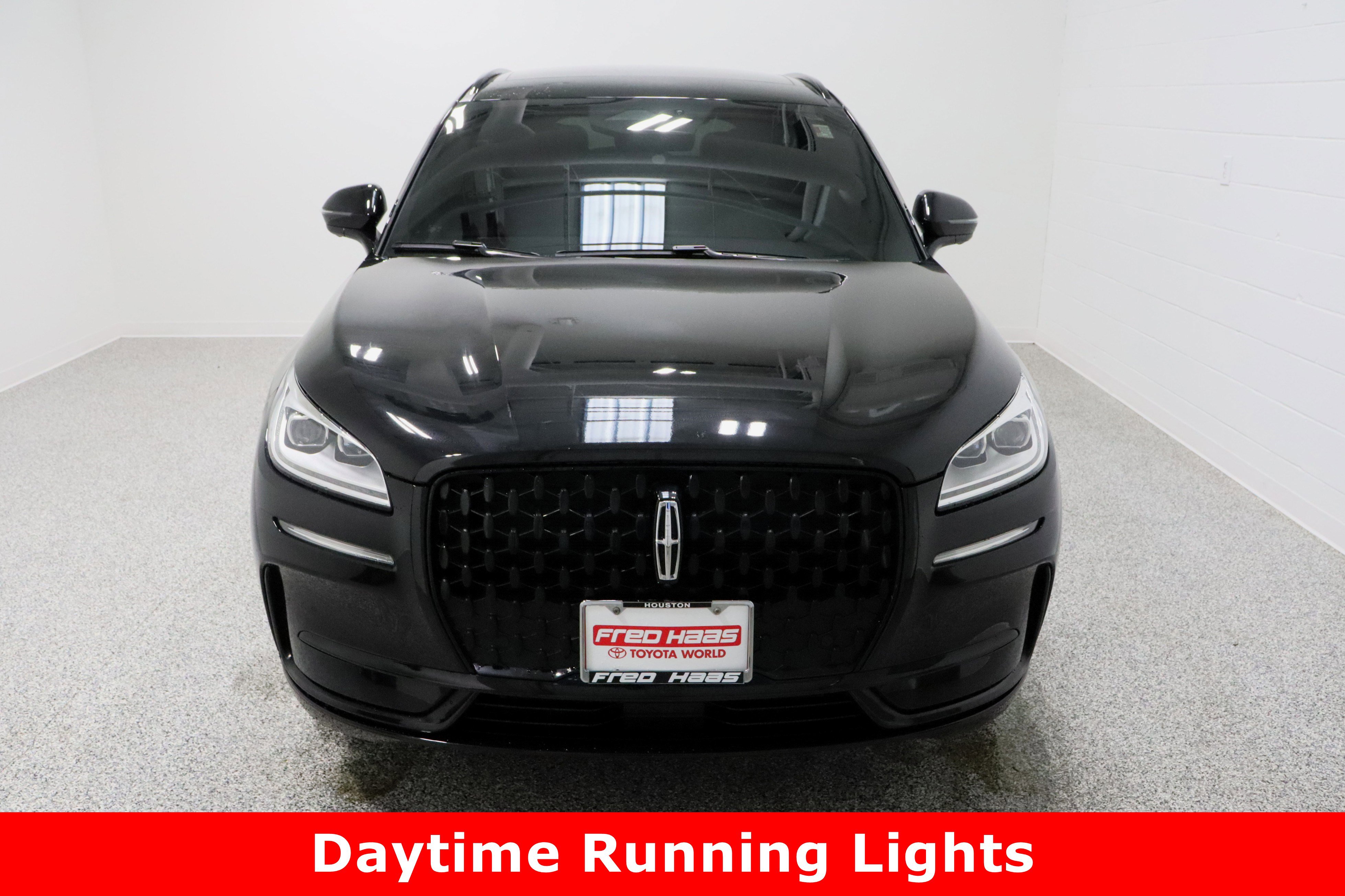 Used 2024 Lincoln Corsair Reserve w/ Equipment Group 201A image 3