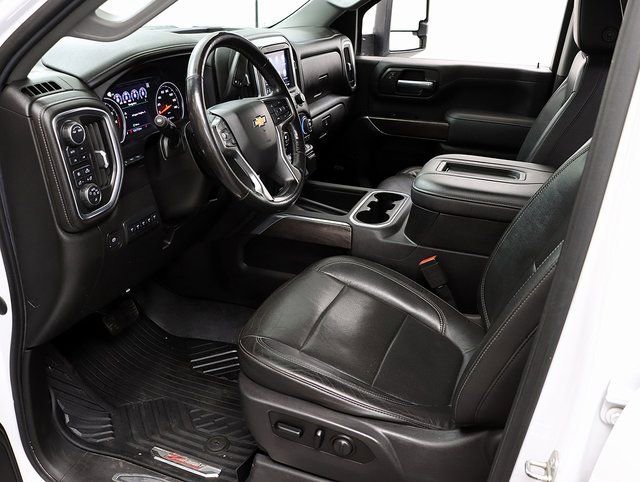 Used 2020 Chevrolet Silverado 2500 LTZ w/ LTZ Plus Package image 14