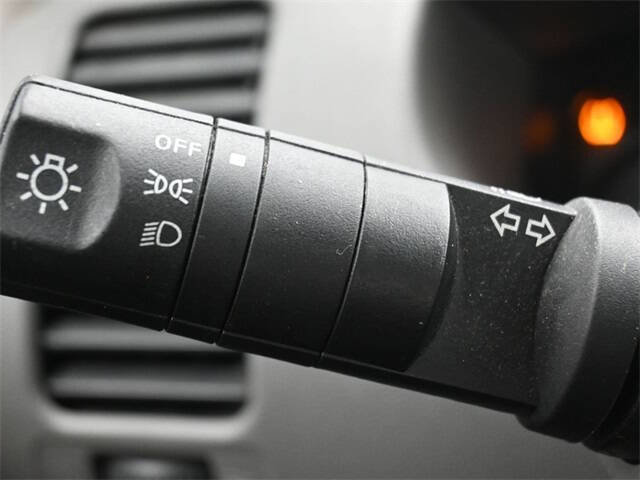 Used 2019 Nissan Frontier S image 18