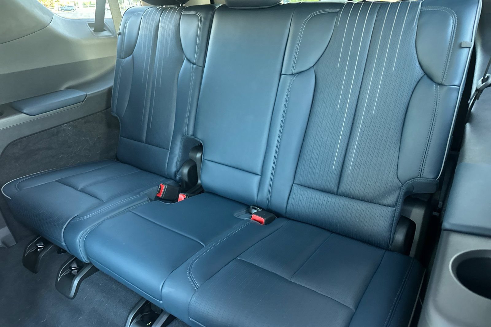 Certified 2026 Cadillac Escalade IQL Luxury AWD/4WD image 18
