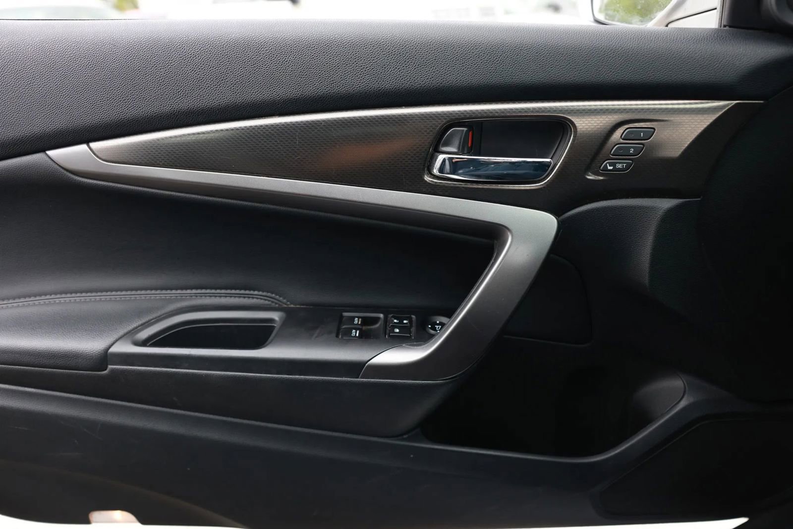 Used 2016 Honda Accord Touring image 41