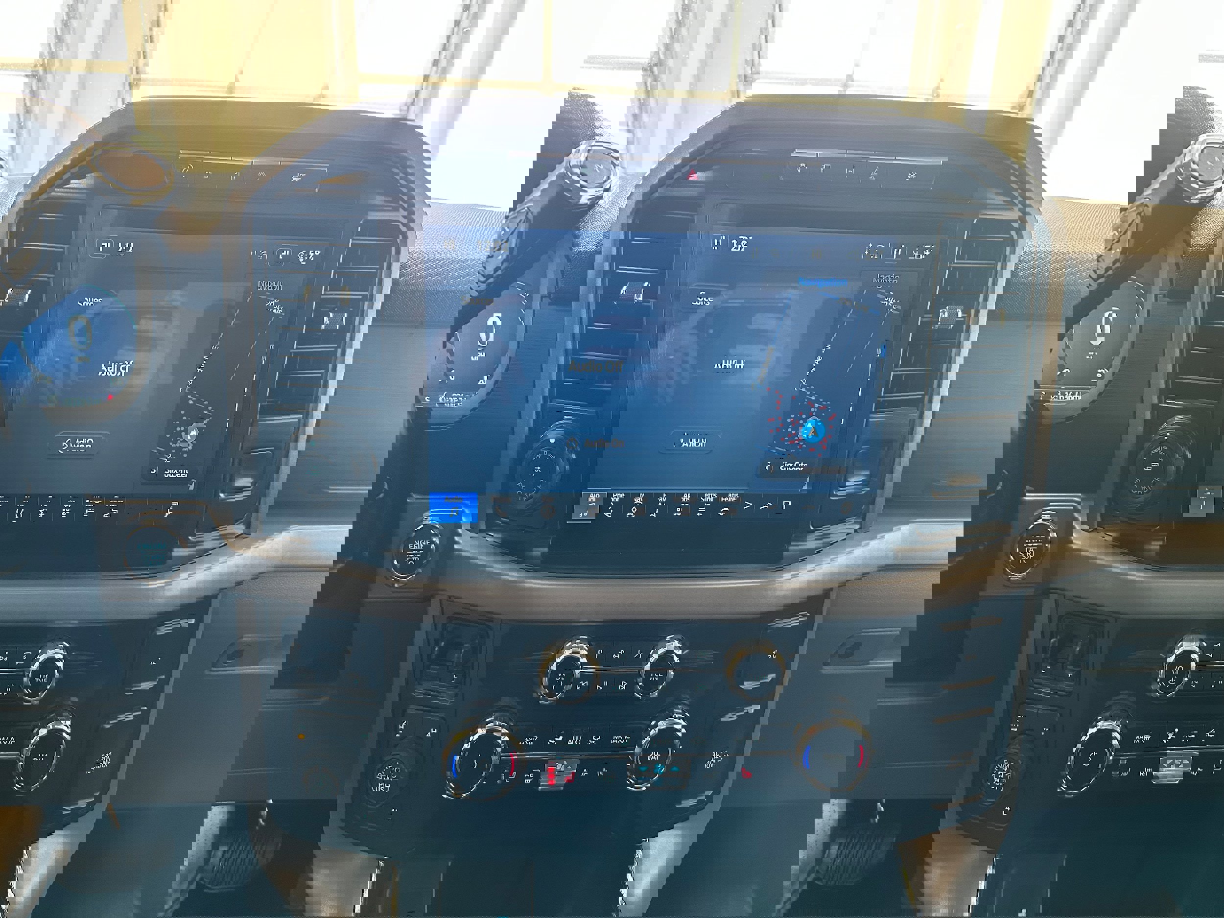 Used 2024 Ford F150 XLT w/ Equipment Group 302A MID image 18