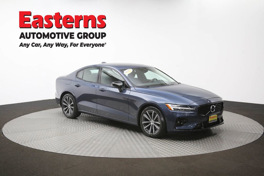Used 2022 Volvo S60 B5 Momentum image 48