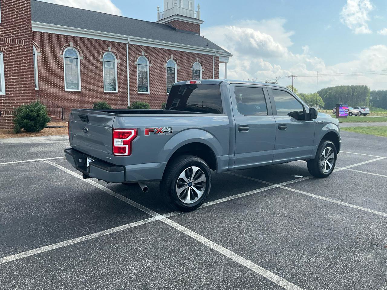 Used 2020 Ford F150 XL w/ Equipment Group 101A Mid AWD/4WD image 6