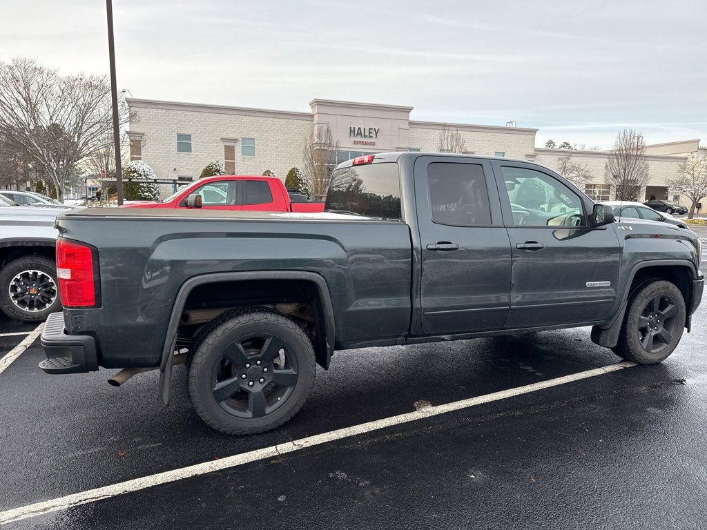 Used 2017 GMC Sierra 1500 SLE w/ SLE Value Package image 2