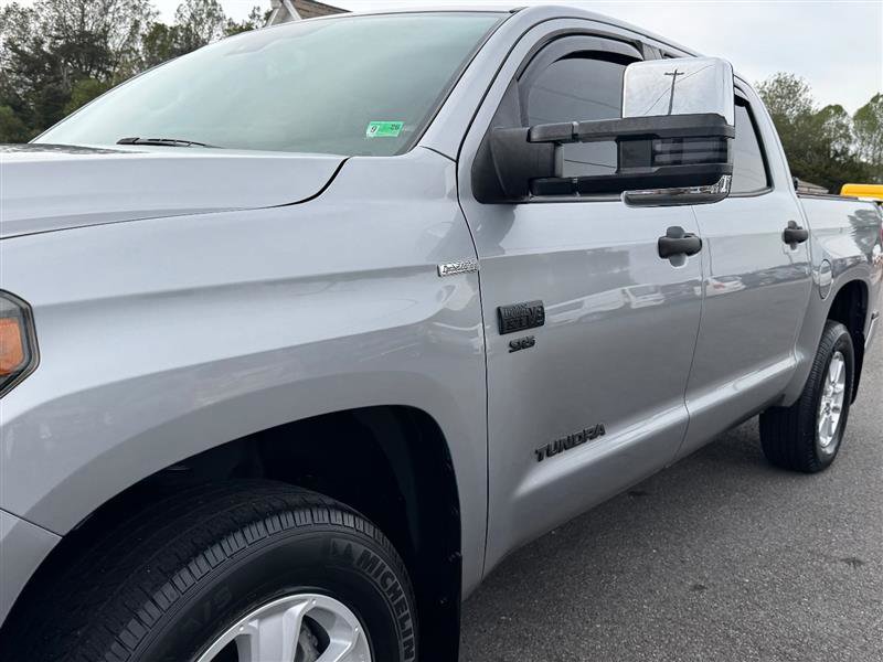 Used 2019 Toyota Tundra SR5 w/ Convenience Package image 12
