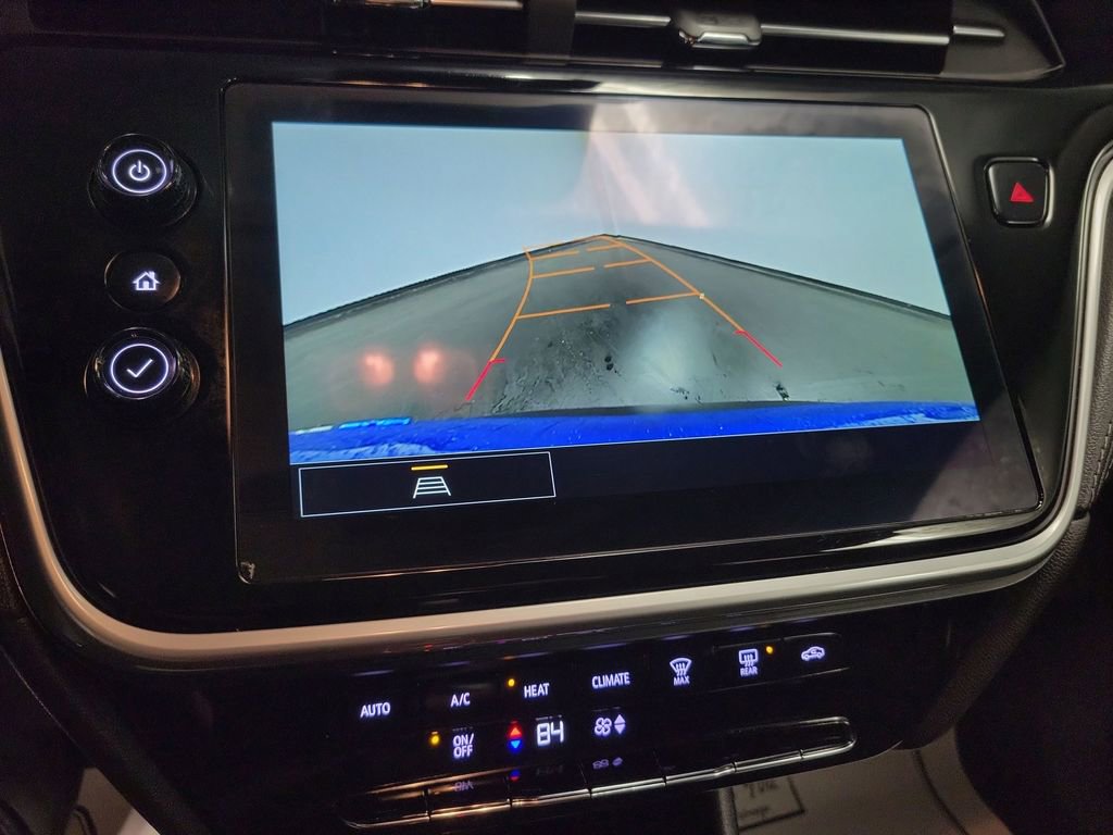 Used 2023 Chevrolet Bolt EUV LT image 16