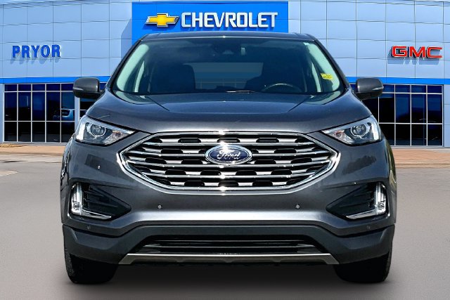 Used 2024 Ford Edge Titanium AWD/4WD image 2