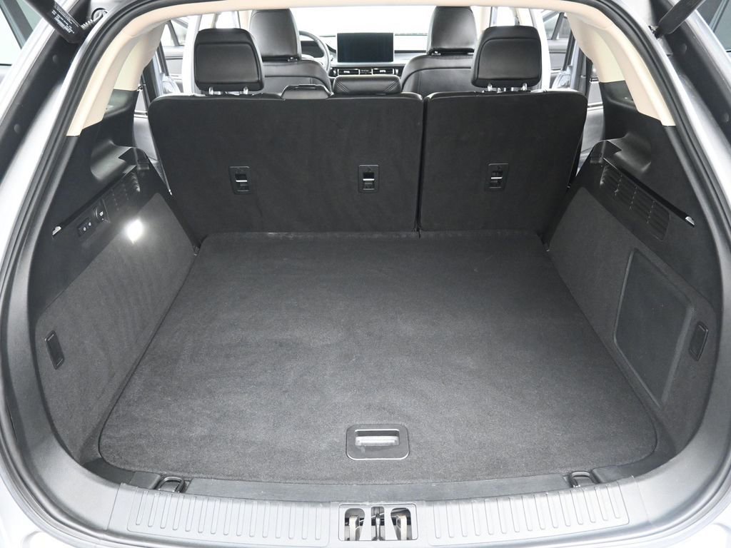 Used 2022 Lincoln Nautilus AWD w/ Premium Package image 32