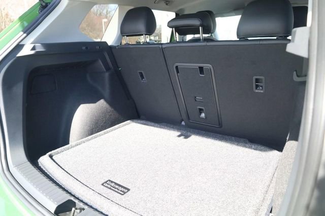 New 2026 Volkswagen Taos SE image 22