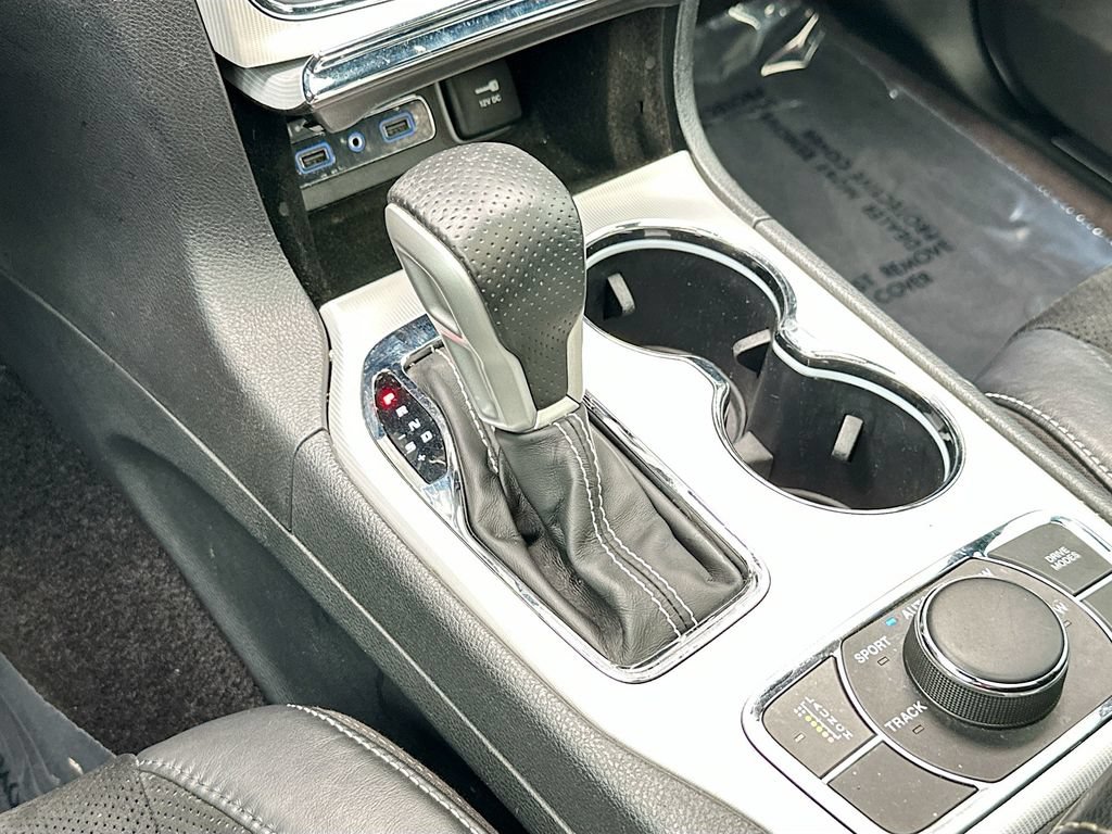 Used 2018 Jeep Grand Cherokee SRT AWD/4WD image 19