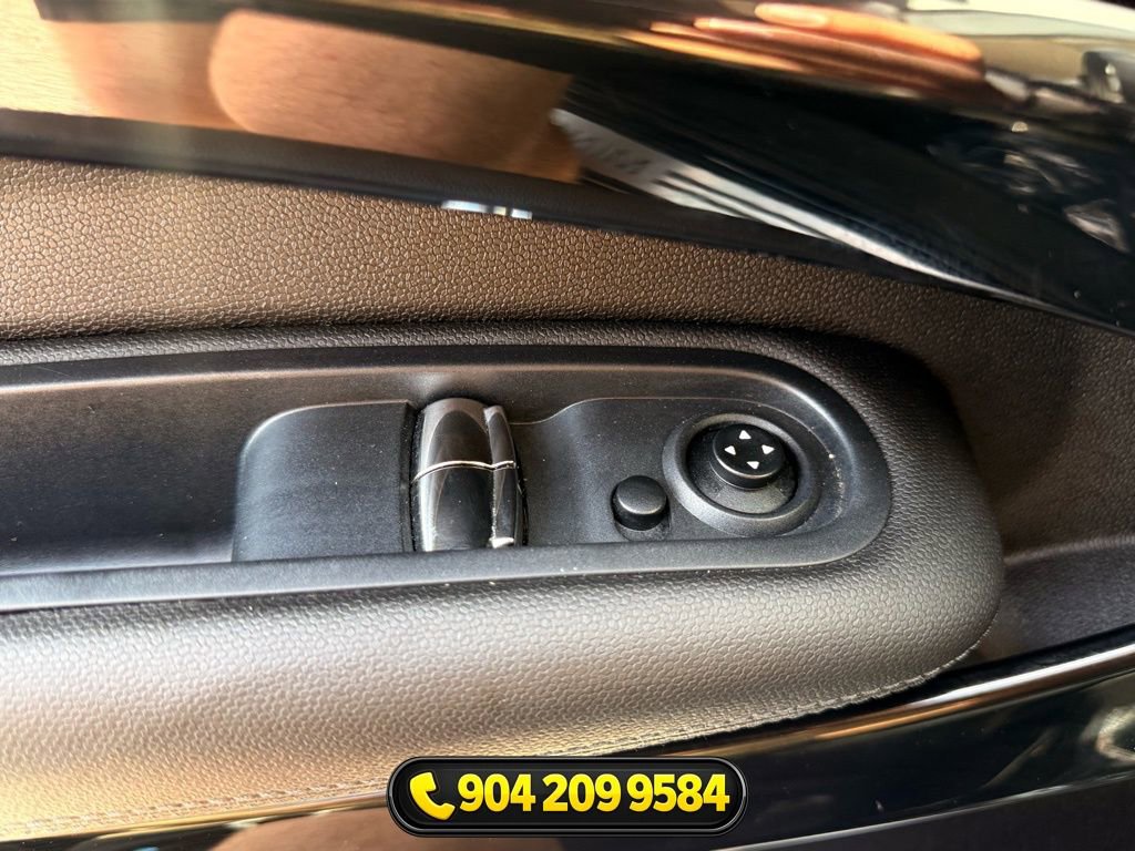 Used 2015 MINI Cooper Paceman FWD image 13