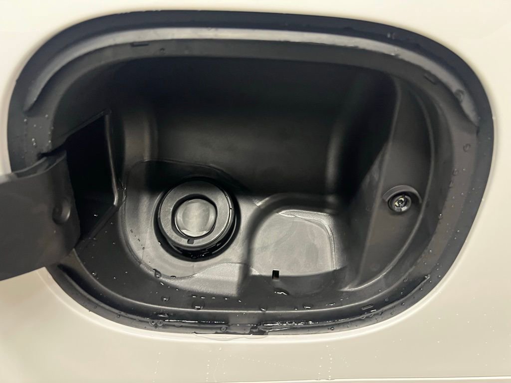 New 2026 GMC Yukon XL Elevation w/ LPO, Floor Liner Package image 30