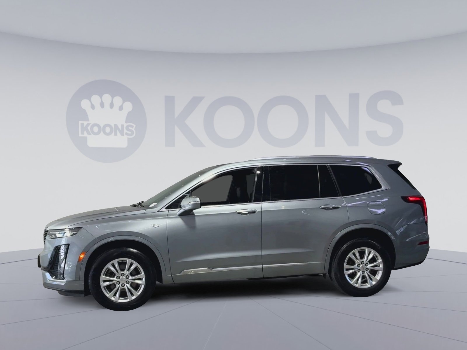 Used 2023 Cadillac XT6 Luxury image 7