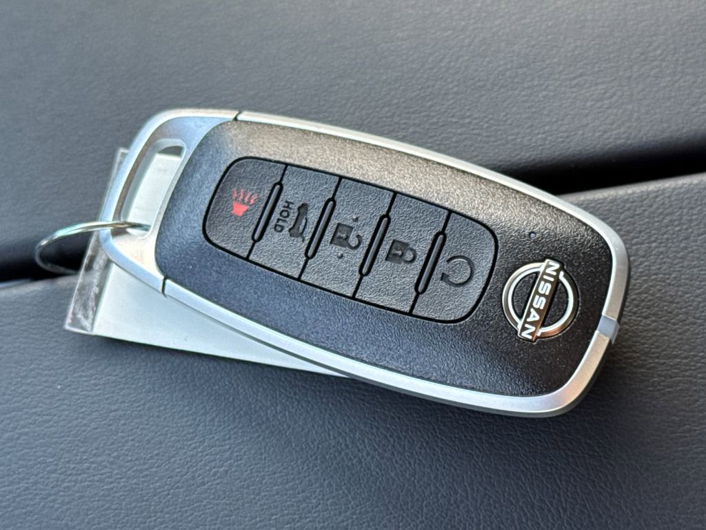 New 2026 Nissan Rogue SV image 30