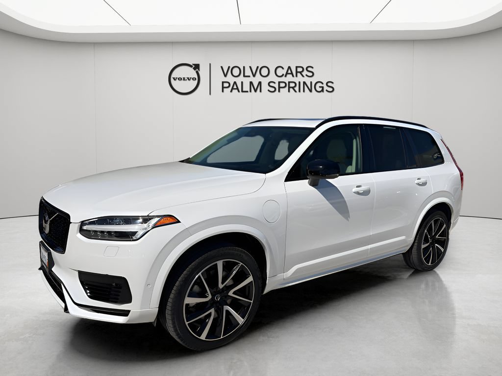 Used 2023 Volvo XC90 T8 Ultimate w/ Protection Package Premier AWD/4WD image 4