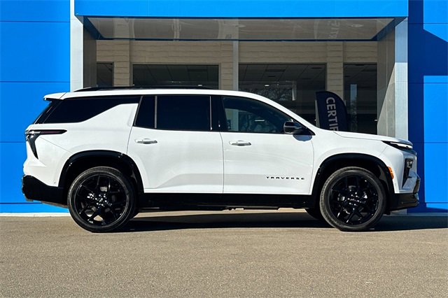 New 2026 Chevrolet Traverse RS image 4