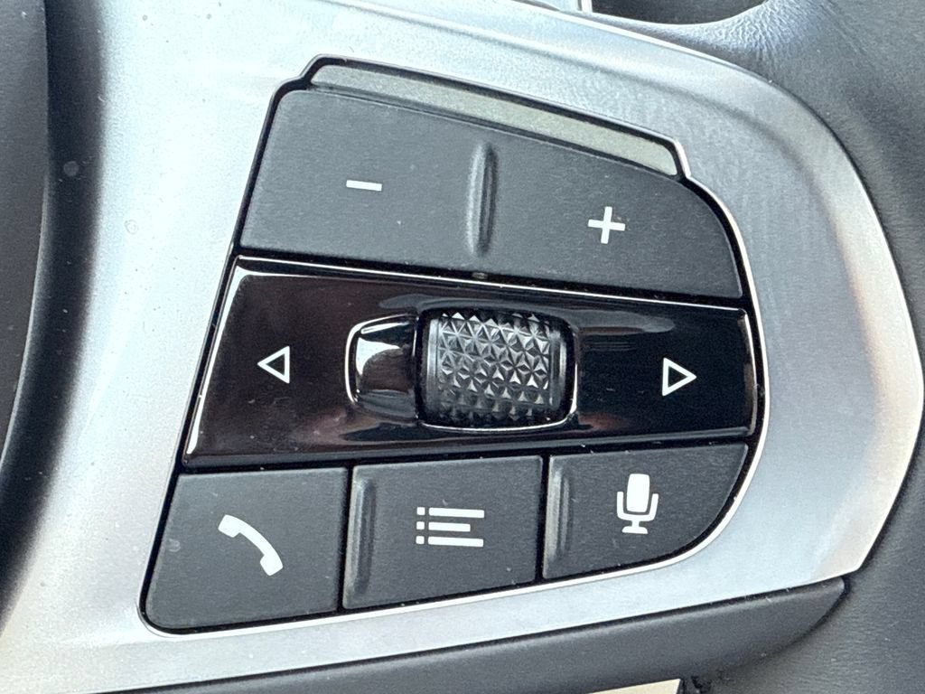 Used 2026 BMW 840i RWD image 28