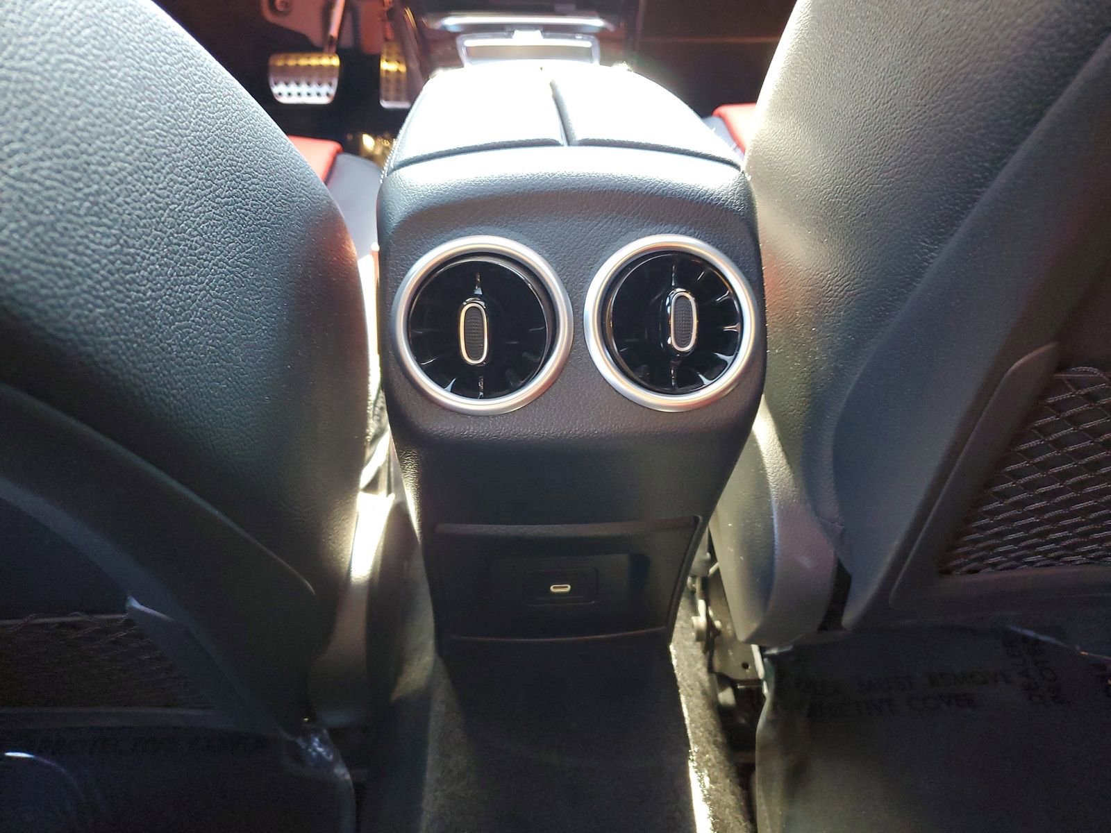 Used 2025 Mercedes-Benz CLA 35 AMG 4MATIC image 12