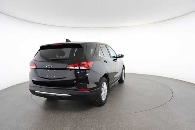 Used 2024 Chevrolet Equinox LT w/ LPO, Floor Liner Package image 15