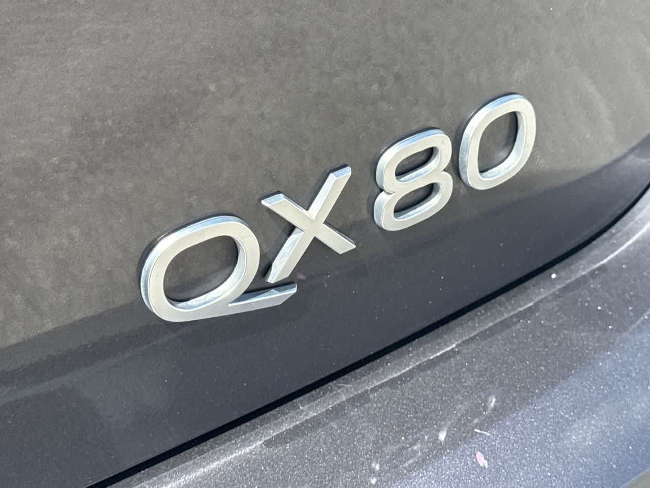 Used 2025 INFINITI QX80 Luxe RWD image 12