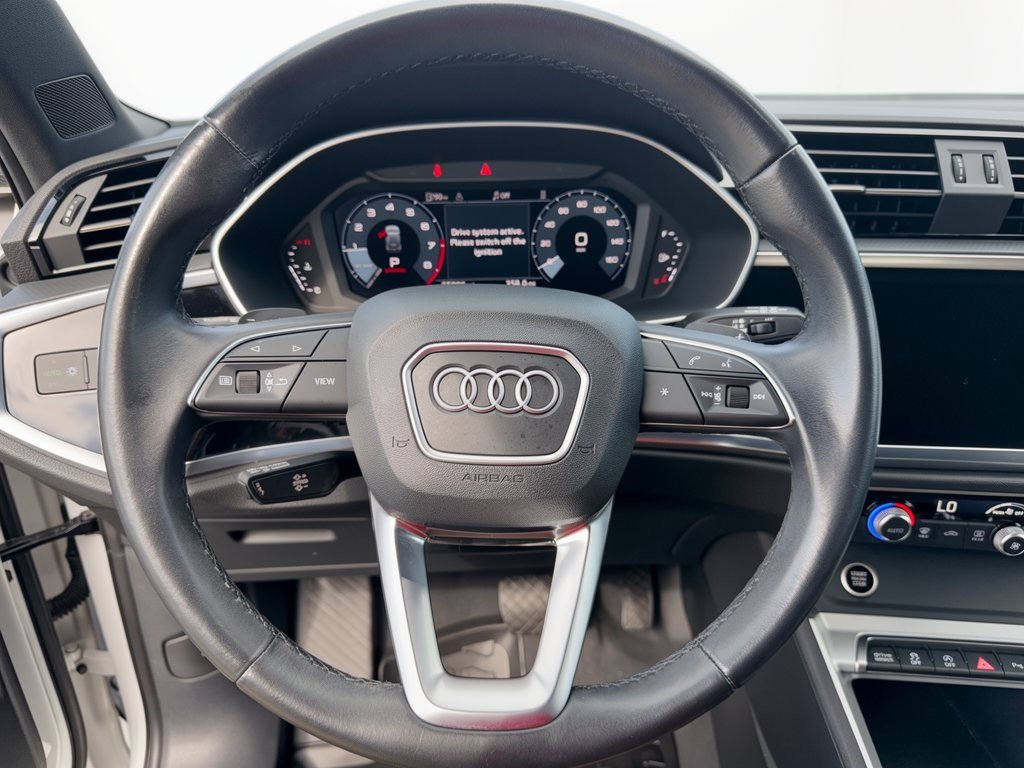 Used 2023 Audi Q3 2.0T Premium AWD/4WD image 10