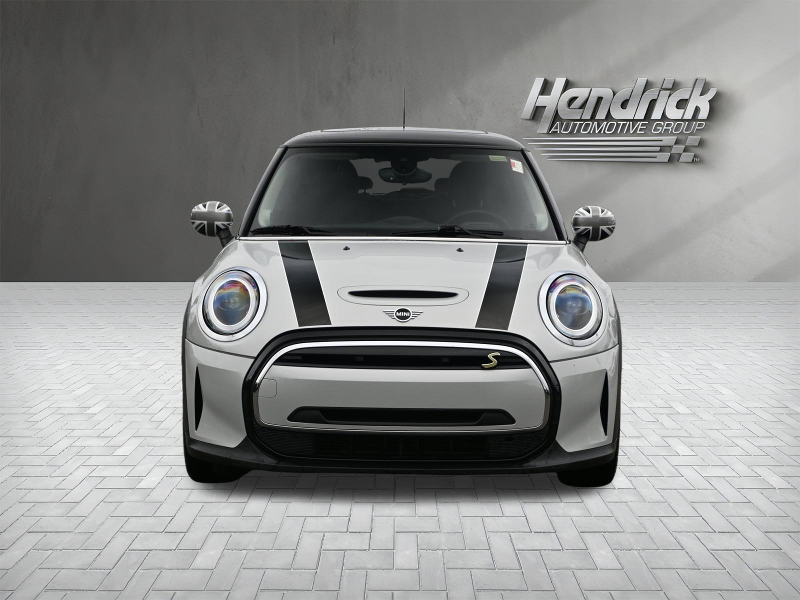 Used 2023 MINI Cooper SE image 6