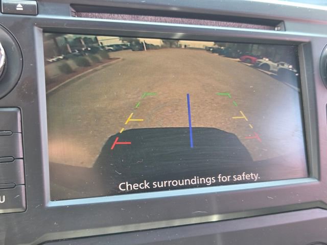 Used 2019 Nissan Titan SV w/ SV Convenience Package image 28