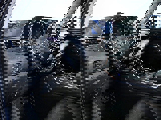 Used 2020 Toyota Highlander Platinum image 16