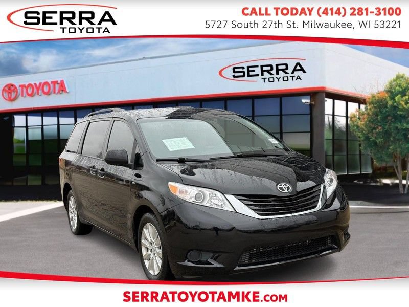 Used 2017 Toyota Sienna LE AWD/4WD image 1