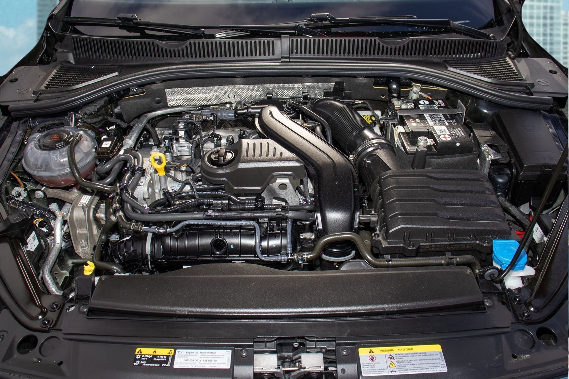 Used 2023 Volkswagen Jetta SE image 31