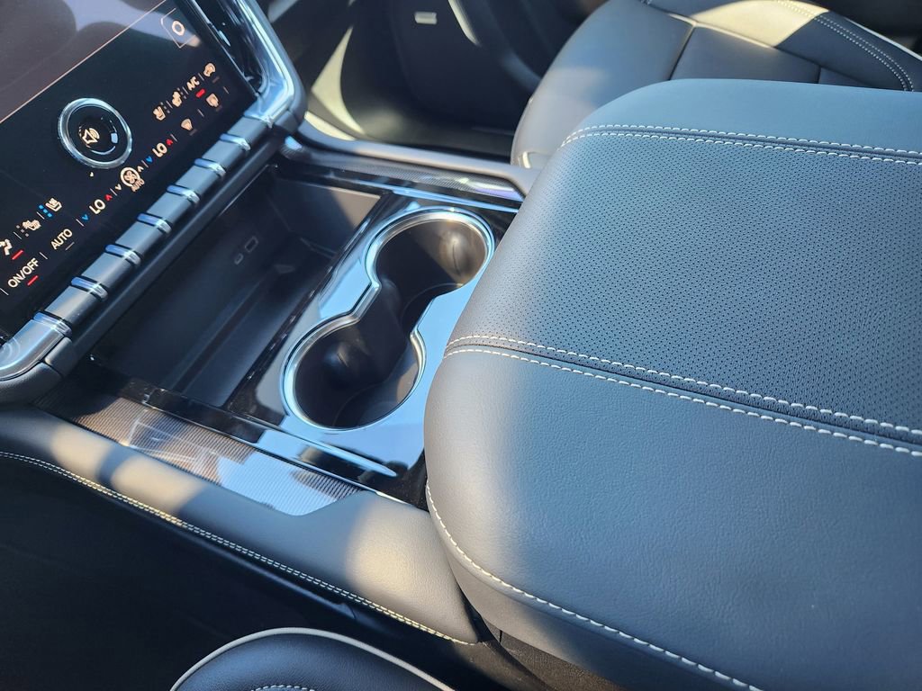 New 2026 GMC Yukon XL Elevation w/ Elevation Premium Package image 22