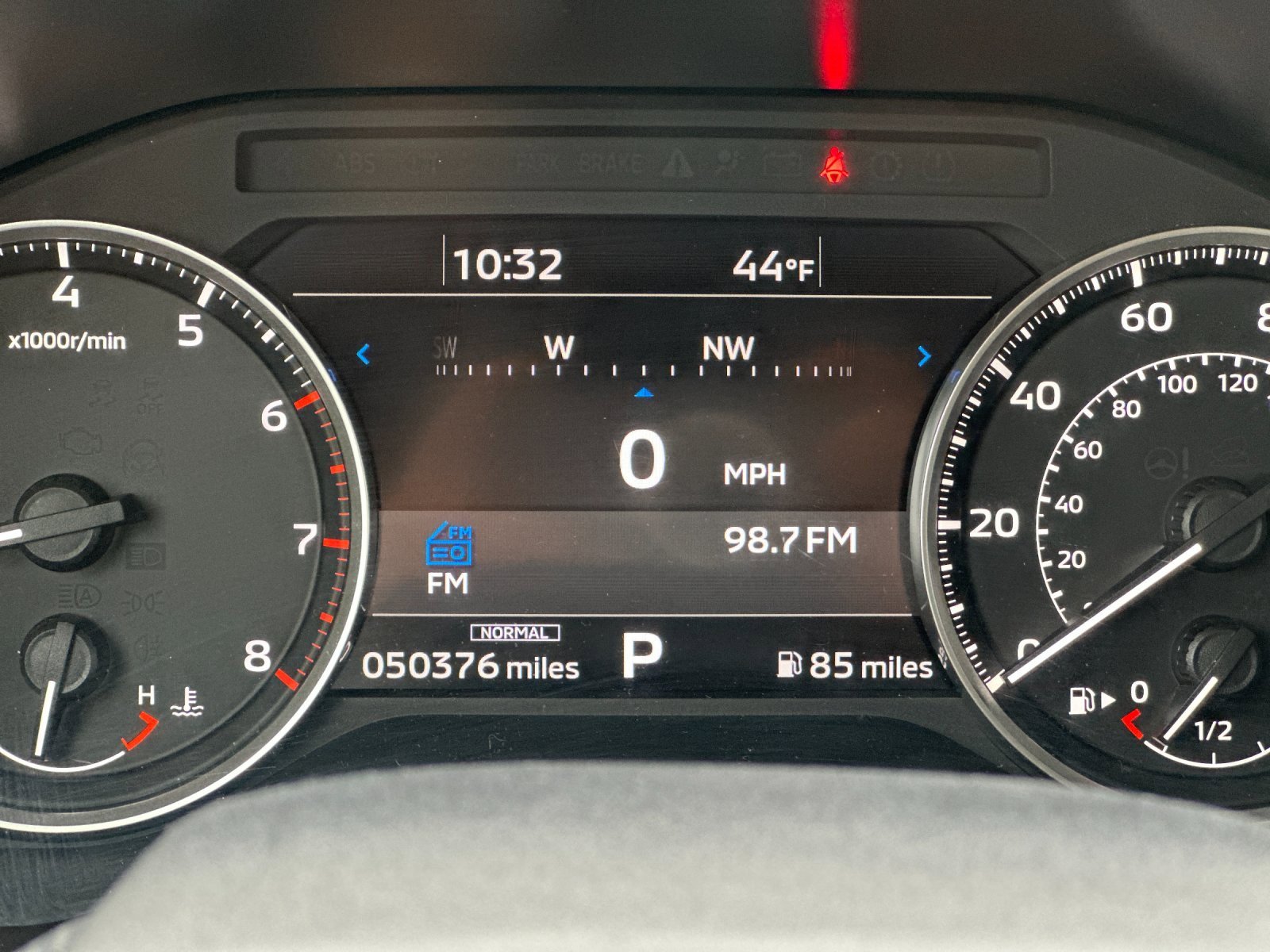 Used 2024 Mitsubishi Outlander SE Black Edition image 28