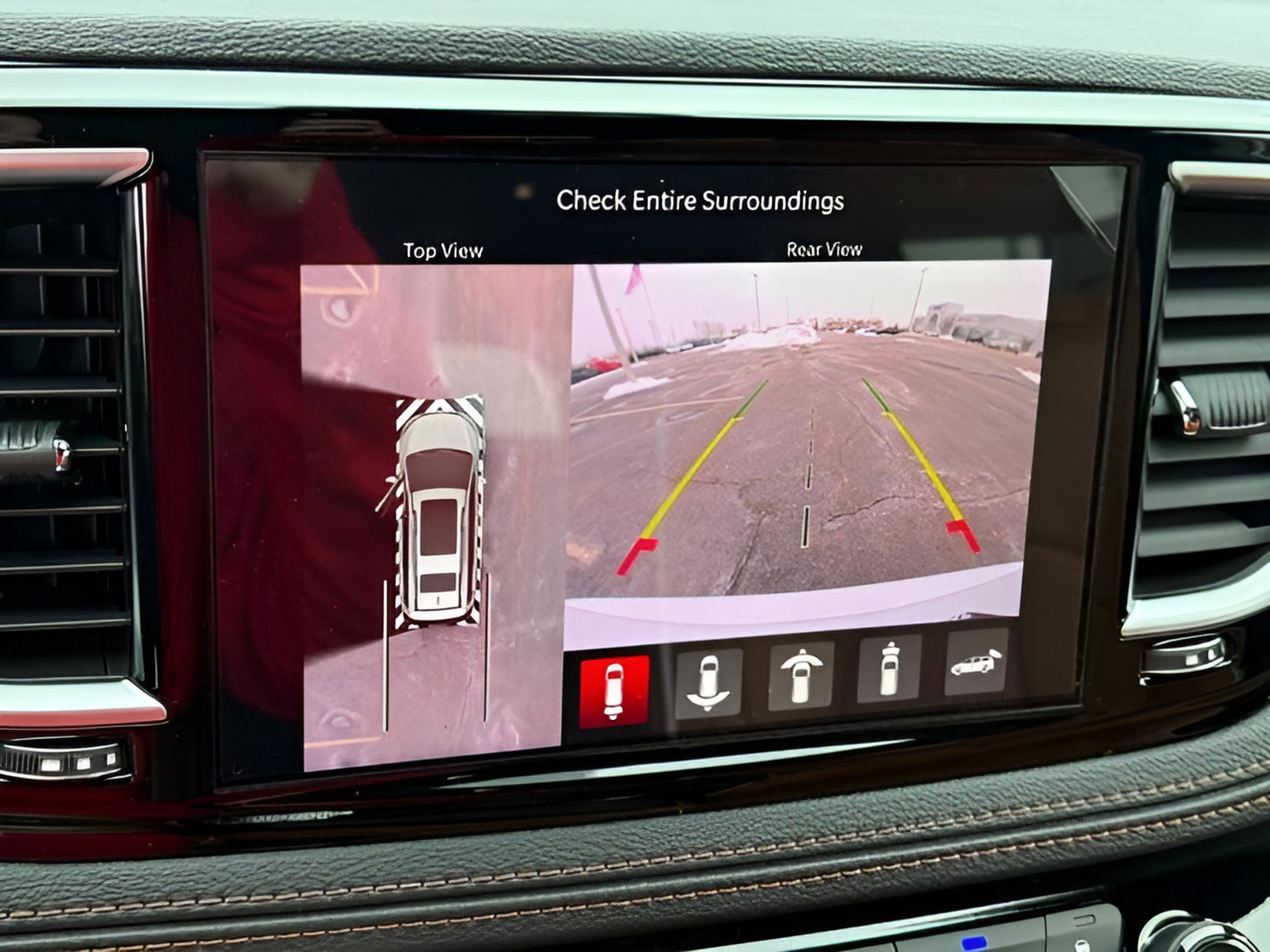 New 2026 Chrysler Pacifica Pinnacle image 23
