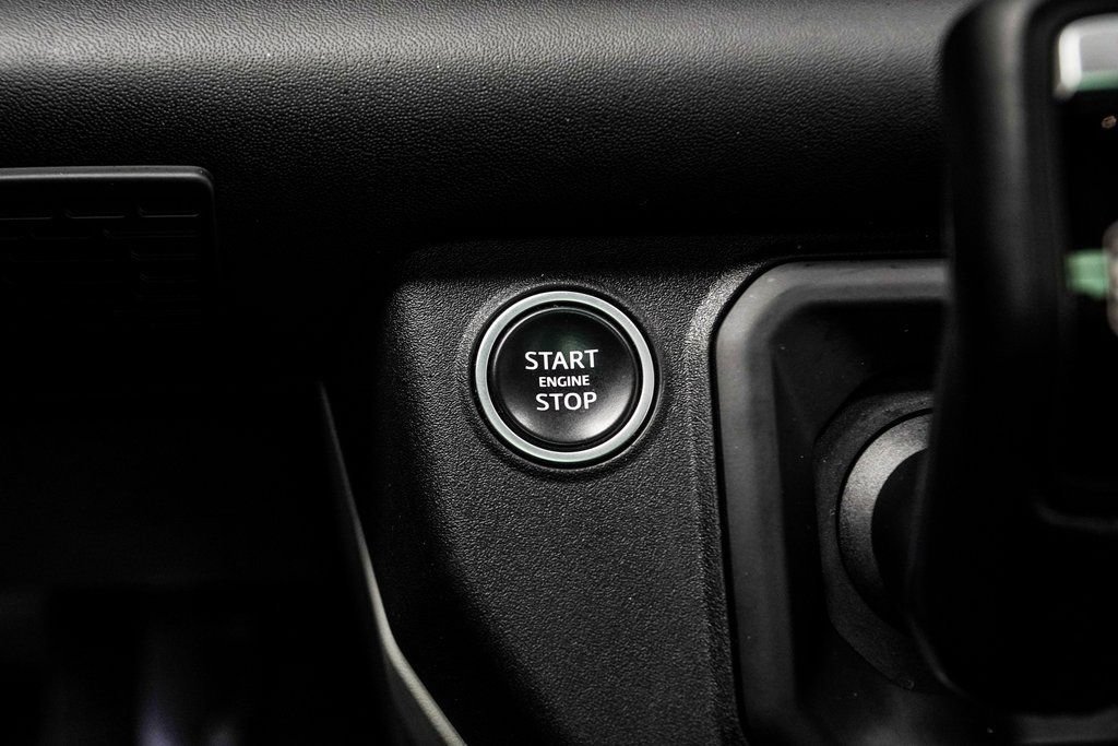 Used 2022 Land Rover Defender 110 XS Edition AWD/4WD image 20