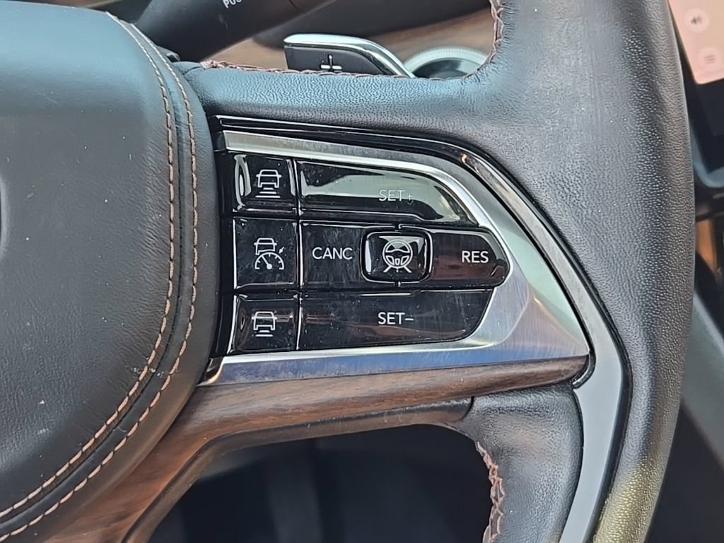 Certified 2023 Jeep Grand Cherokee Summit AWD/4WD image 27
