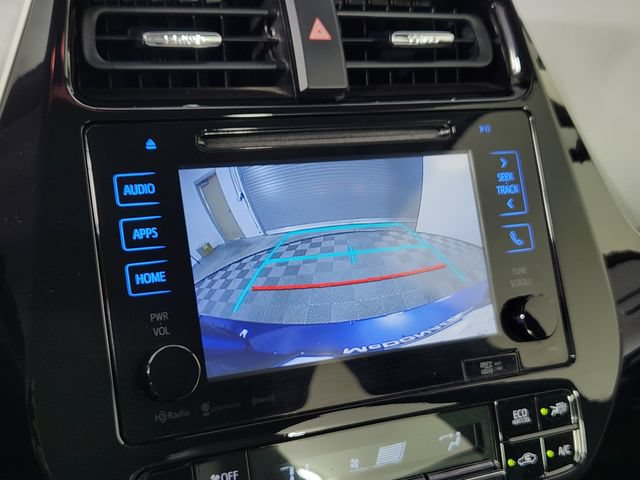 Used 2016 Toyota Prius Three Touring w/ Preferred Accessory Package FWD image 28