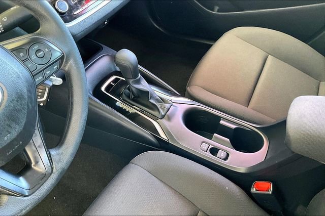 Used 2025 Toyota Corolla LE image 15