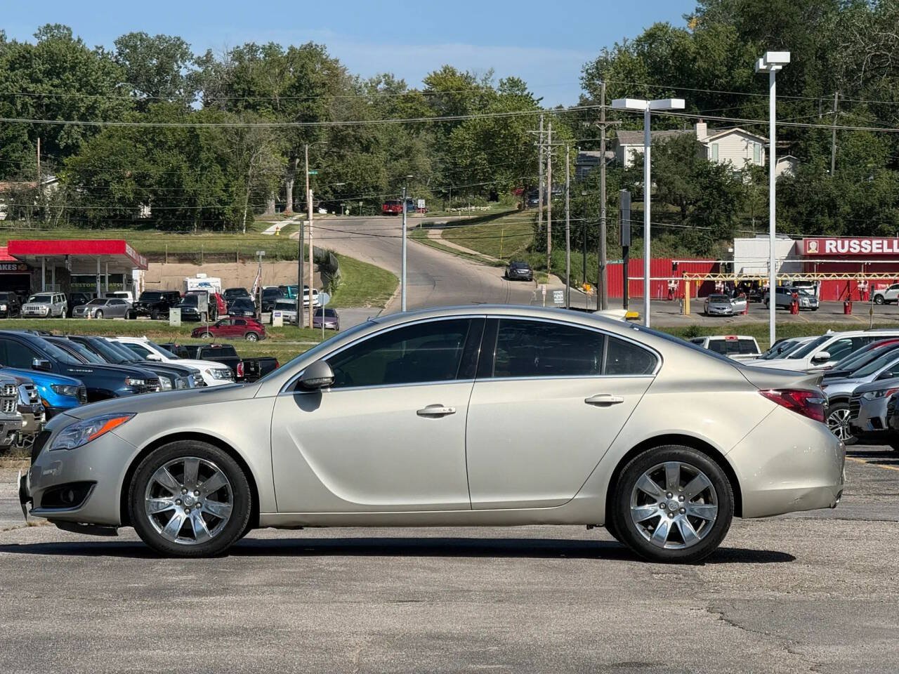 Used 2015 Buick Regal Premium w/ Driver Confidence Package #2 FWD image 6