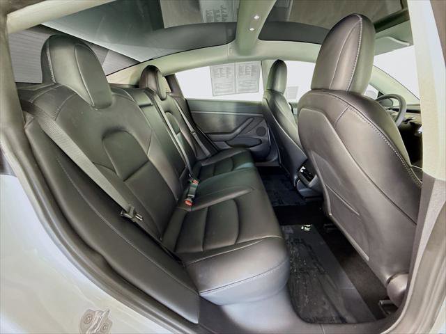 Used 2022 Tesla Model 3 RWD image 27