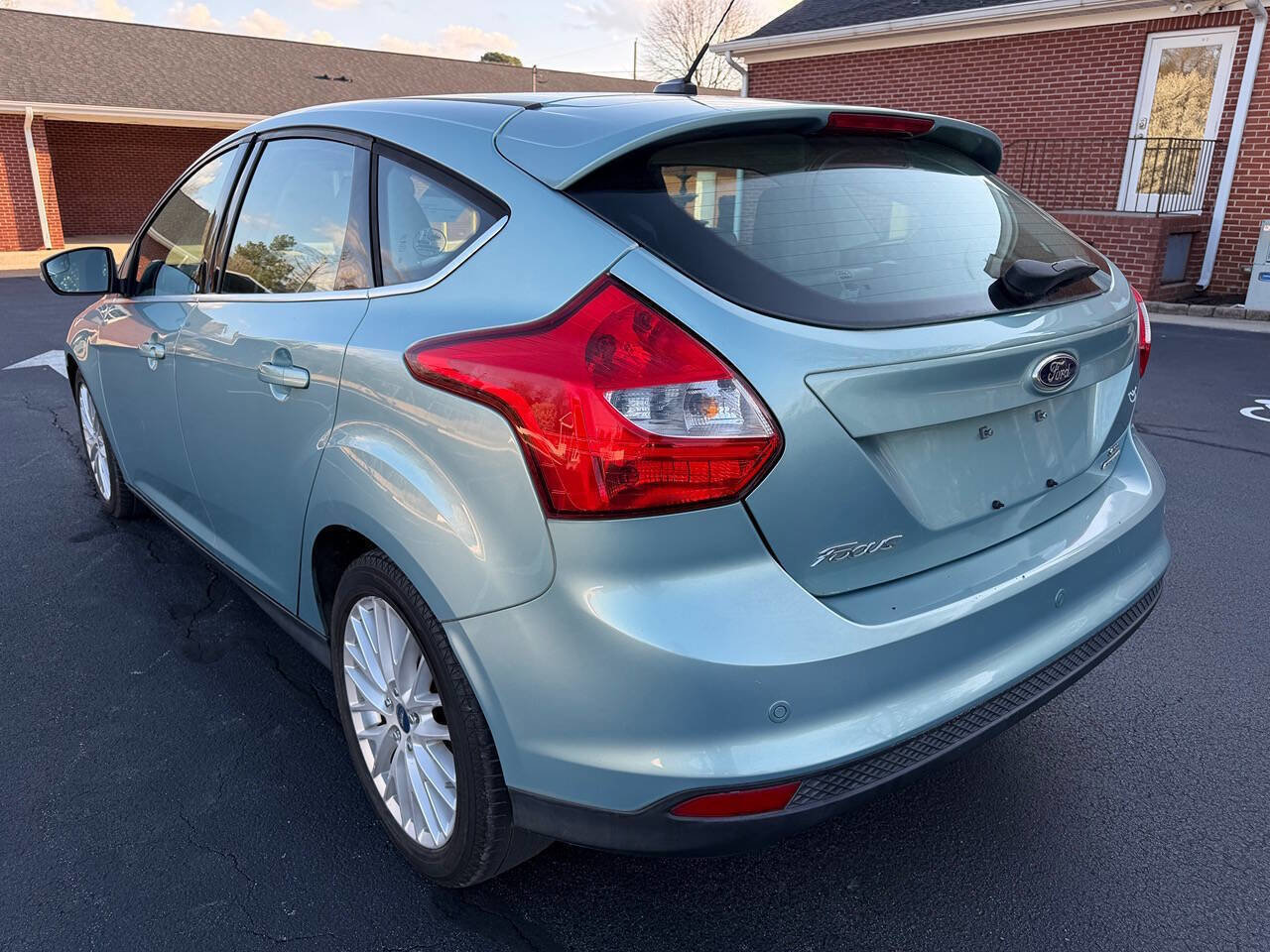 Used 2012 Ford Focus SEL image 5
