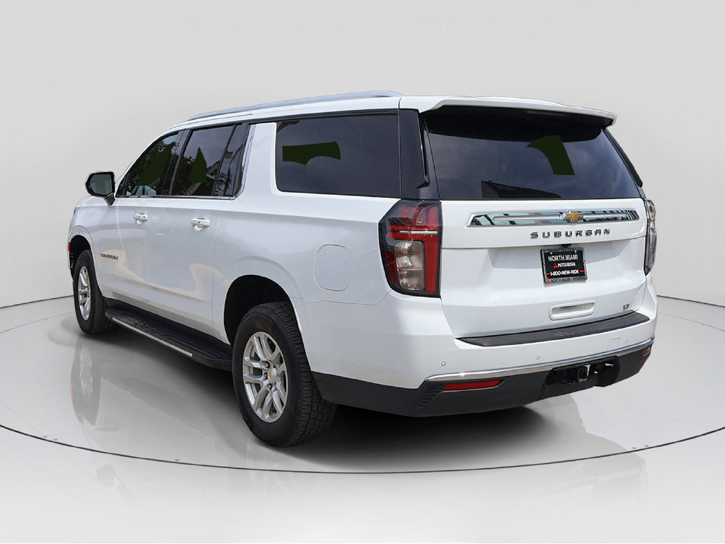 Used 2024 Chevrolet Suburban LT AWD/4WD image 5