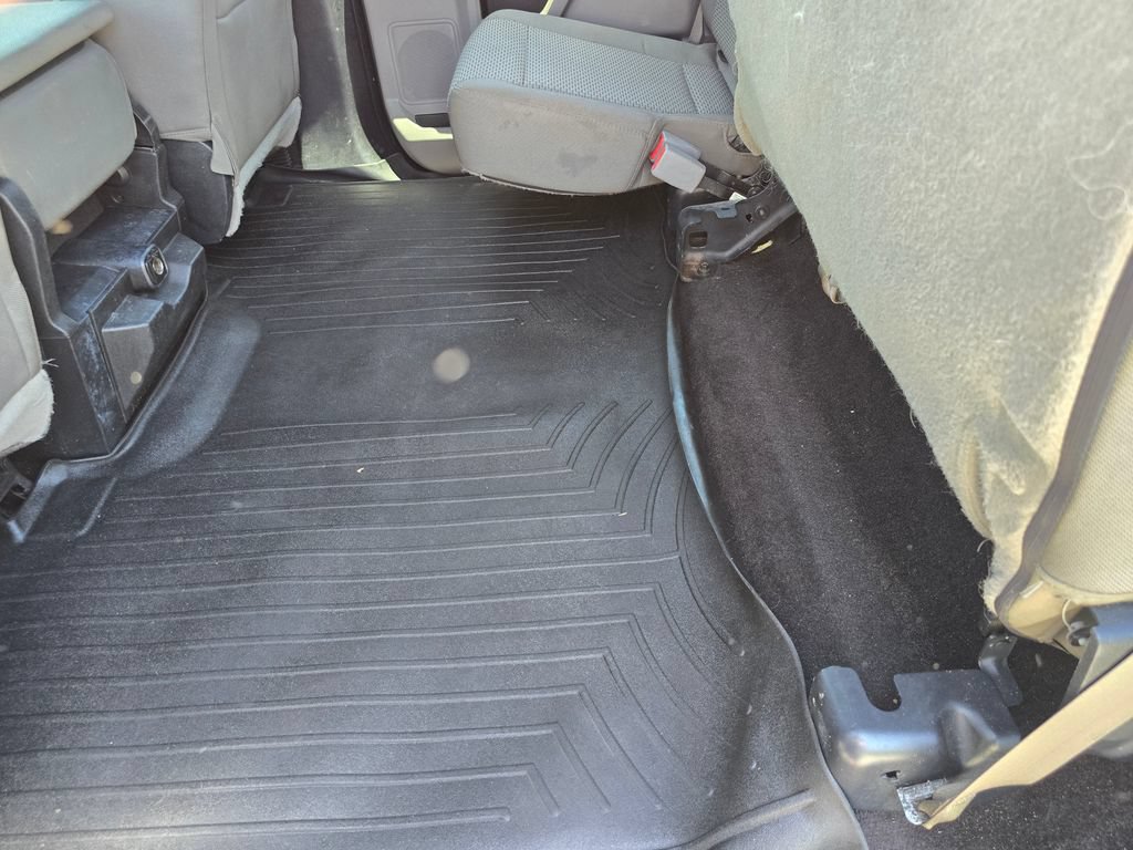 Used 2016 Ford F150 XLT AWD/4WD image 11