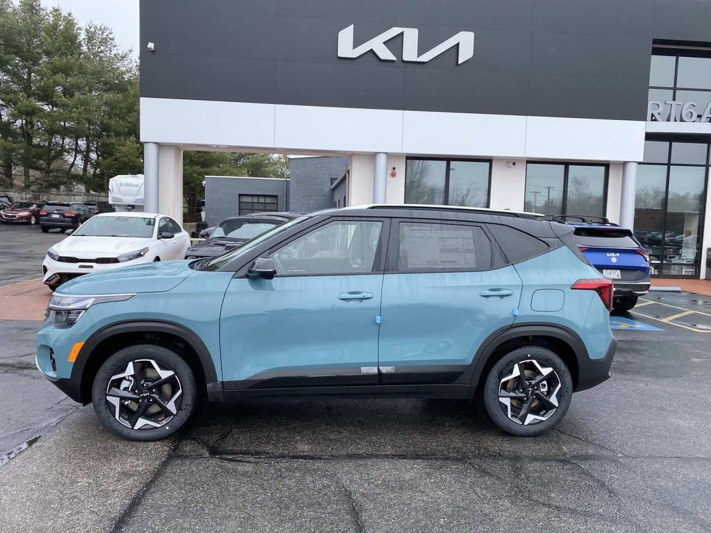 New 2026 Kia Seltos S AWD/4WD image 2