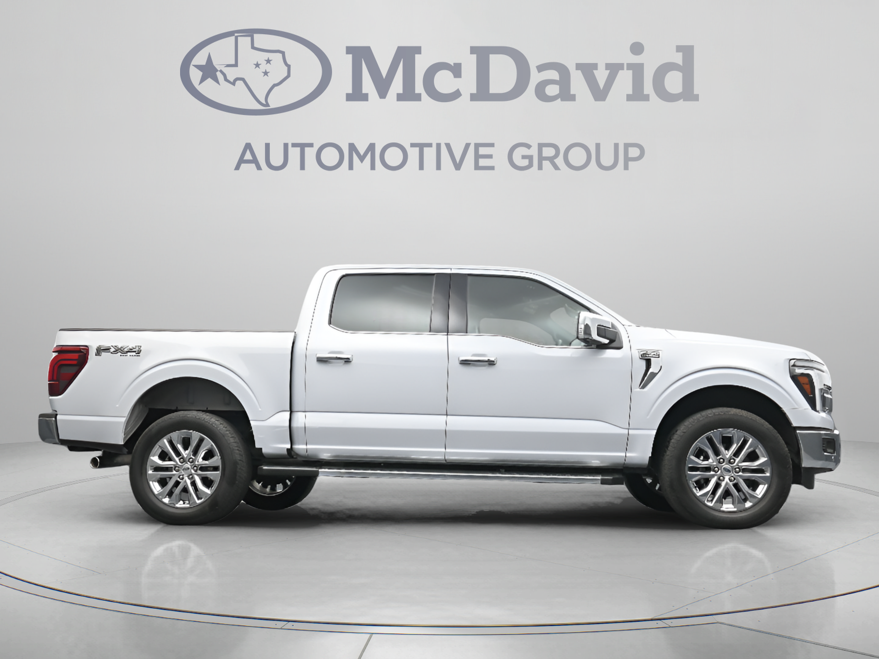 Used 2025 Ford F150 Lariat w/ Equipment Group 502A High AWD/4WD image 31