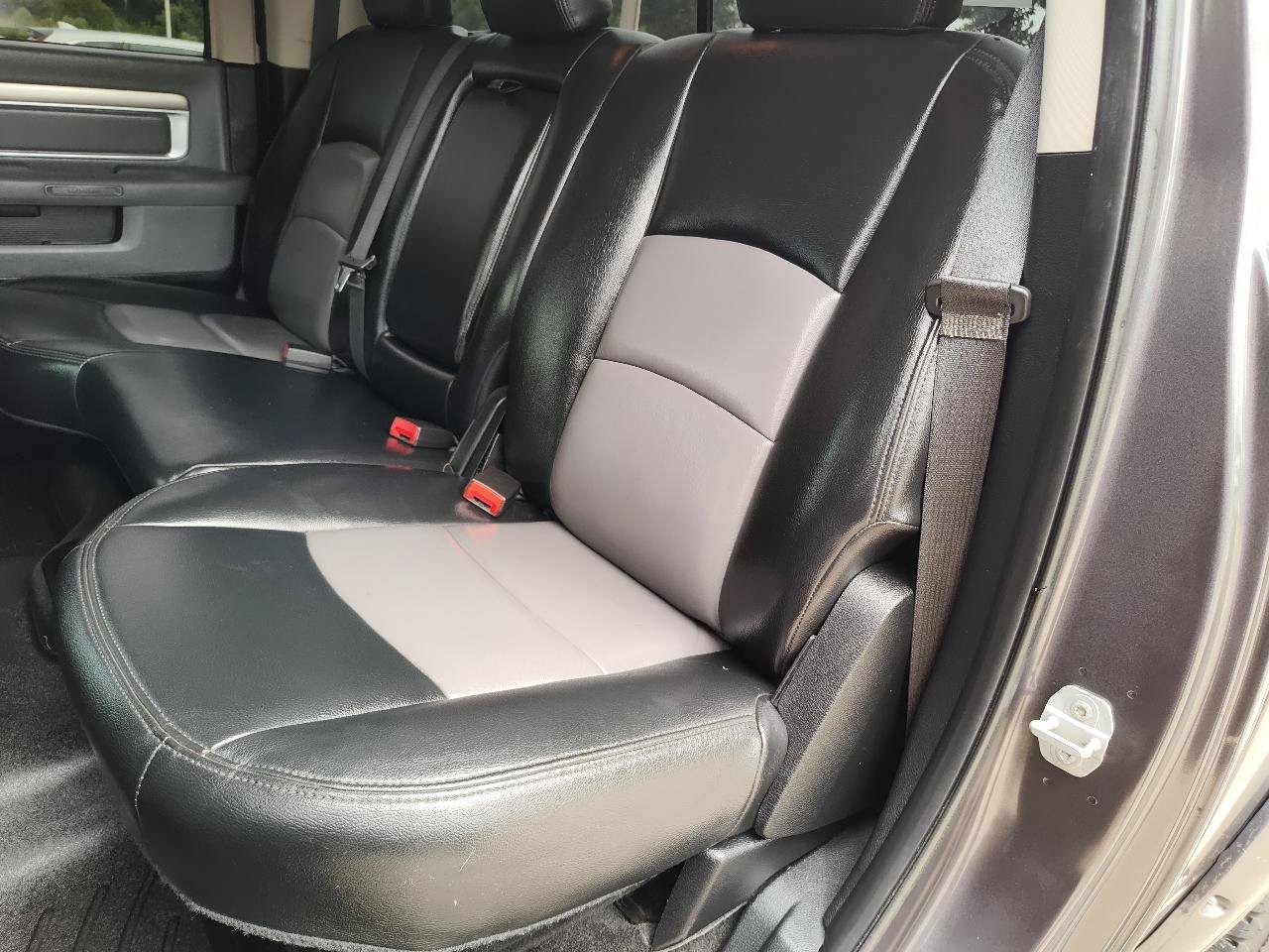 Used 2014 RAM 1500 Lone Star AWD/4WD image 24