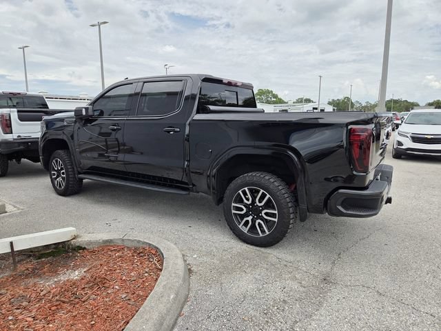 Used 2024 GMC Sierra 1500 AT4 w/ Technology Package AWD/4WD image 4