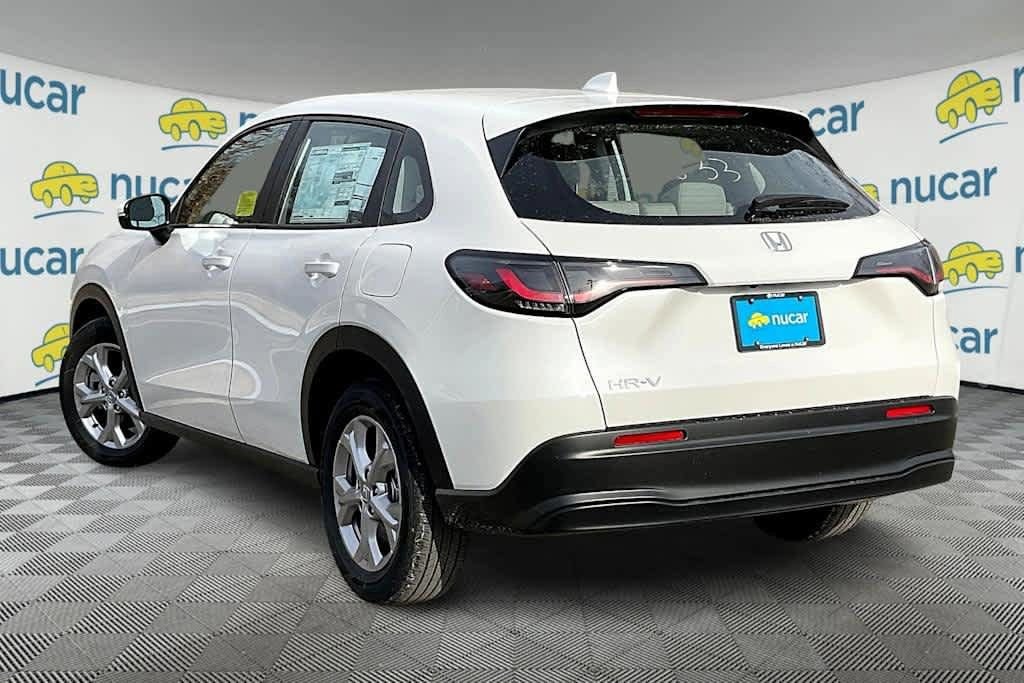 New 2026 Honda HR-V LX image 4