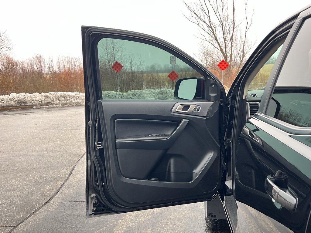 Used 2019 Ford Ranger Lariat w/ Equipment Group 501A Mid image 10